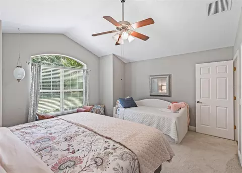Bedroom - 450 SW 125th Ave, Ocala, FL 34481 photo 6 of 6
