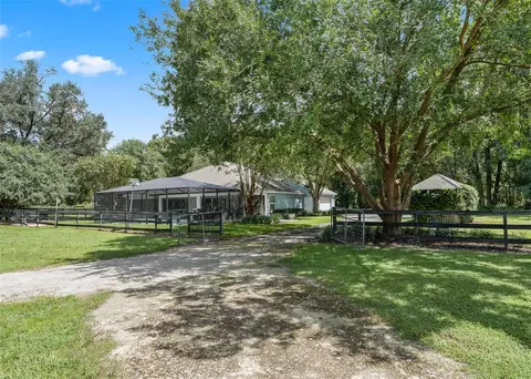 Exterior - 450 SW 125th Ave, Ocala, FL 34481 photo 13 of 20
