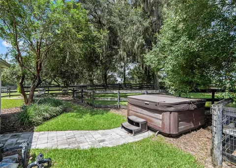 Exterior - 450 SW 125th Ave, Ocala, FL 34481 photo 10 of 20