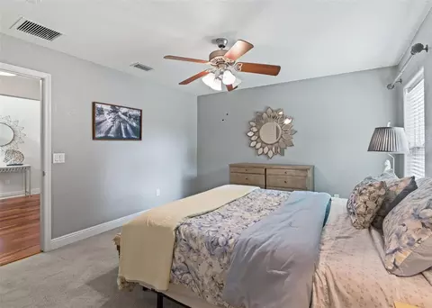Bedroom - 450 SW 125th Ave, Ocala, FL 34481 photo 4 of 6