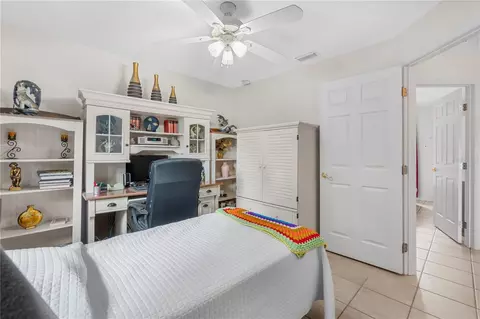 Bedroom - 8 Pecan Drive Run, Ocala, FL 34472 photo 4 of 4