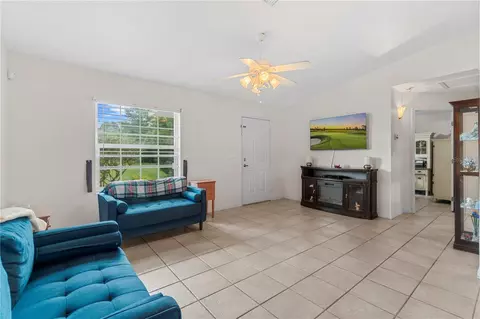 Living - 8 Pecan Drive Run, Ocala, FL 34472 photo 1 of 1