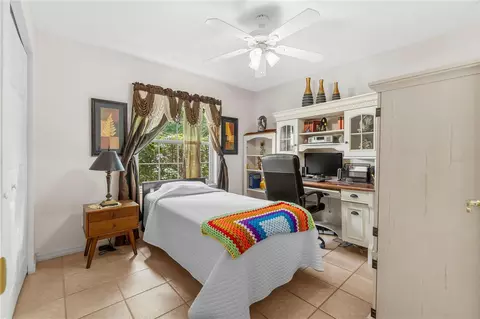 Bedroom - 8 Pecan Drive Run, Ocala, FL 34472 photo 3 of 4