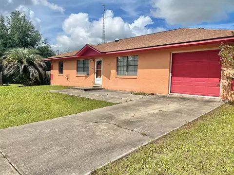 Exterior - 16 Oak Pass Loop, Ocala, FL 34472 photo 2 of 7