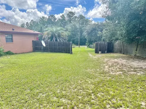 Exterior - 16 Oak Pass Loop, Ocala, FL 34472 photo 6 of 7