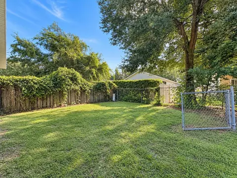 Exterior - 2127 NE 40th Ave, Ocala, FL 34470 photo 5 of 6