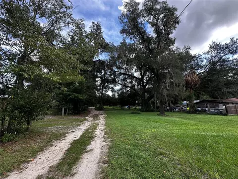 418 N Pine St, Bronson, FL 32621 photo 16