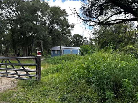 418 N Pine St, Bronson, FL 32621 photo 6