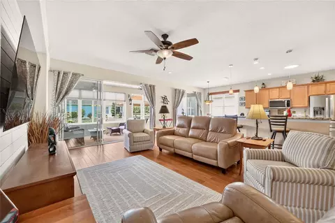 Living - 9432 SW 66th Loop, Ocala, FL 34481 photo 3 of 7
