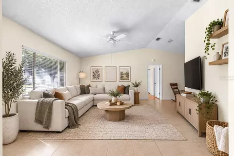 Living - 11284 SW 79th Ave, Ocala, FL 34476 photo 2 of 13