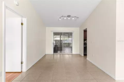 Living - 11284 SW 79th Ave, Ocala, FL 34476 photo 6 of 13