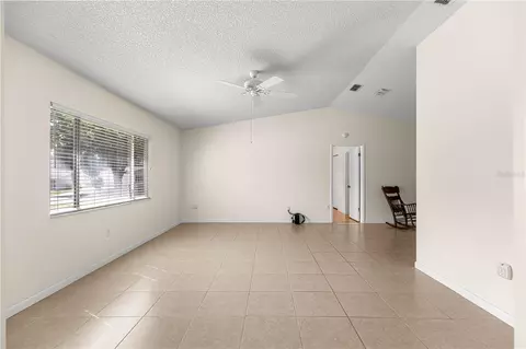 Living - 11284 SW 79th Ave, Ocala, FL 34476 photo 3 of 13