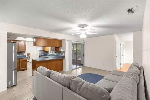 Living - 11284 SW 79th Ave, Ocala, FL 34476 photo 11 of 13