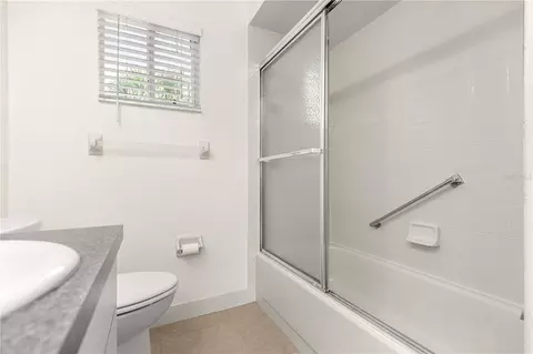 Bath - 11284 SW 79th Ave, Ocala, FL 34476 photo 4 of 4