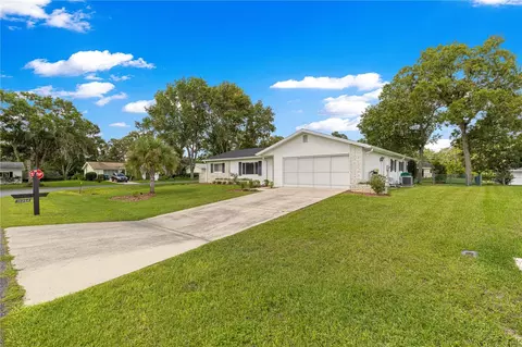 Exterior - 11284 SW 79th Ave, Ocala, FL 34476 photo 2 of 14