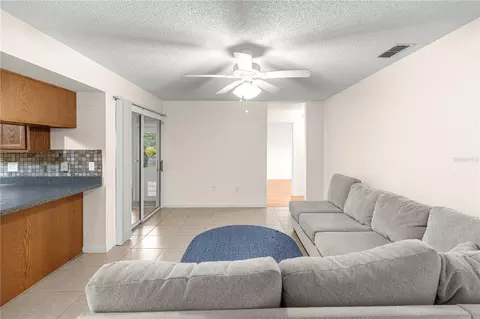 Living - 11284 SW 79th Ave, Ocala, FL 34476 photo 10 of 13