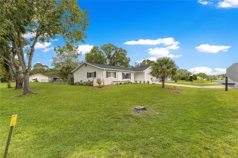 Exterior - 11284 SW 79th Ave, Ocala, FL 34476 photo 10 of 14