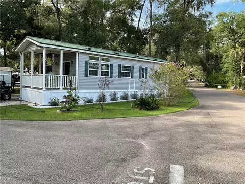25349 140th Pl NE, Fort Mc Coy, FL 32134