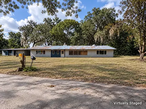 21726 SE 67th Pl, Hawthorne, FL 32640