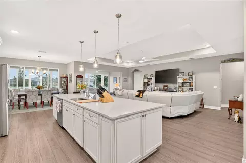 Kitchen - 8331 SW 97th Ave, Ocala, FL 34481 photo 3 of 7