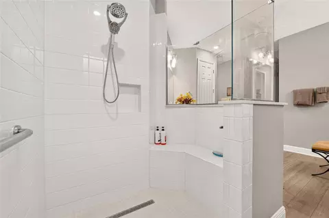Bath - 8331 SW 97th Ave, Ocala, FL 34481 photo 5 of 11