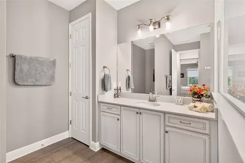 Bath - 8331 SW 97th Ave, Ocala, FL 34481 photo 8 of 11