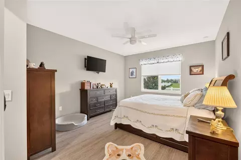 Bedroom - 8331 SW 97th Ave, Ocala, FL 34481 photo 5 of 9