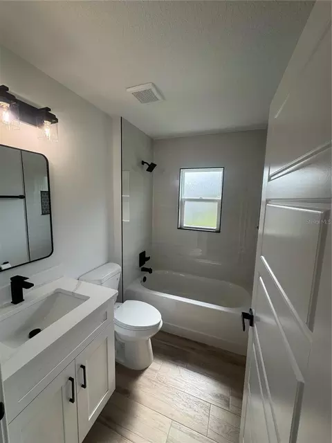 Bath - 7 Pine Trce, Ocala, FL 34472 photo 5 of 5