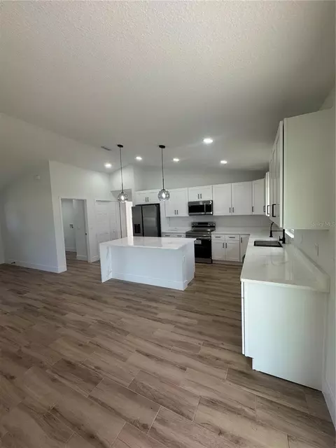 Kitchen - 7 Pine Trce, Ocala, FL 34472 photo 3 of 6