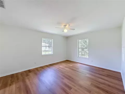 Bedroom - 7946 Juniper Rd, Ocala, FL 34480 photo 4 of 6
