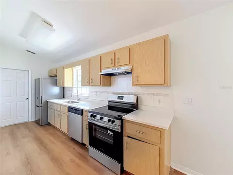Kitchen - 7946 Juniper Rd, Ocala, FL 34480 photo 2 of 4