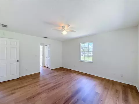 Bedroom - 7946 Juniper Rd, Ocala, FL 34480 photo 5 of 6