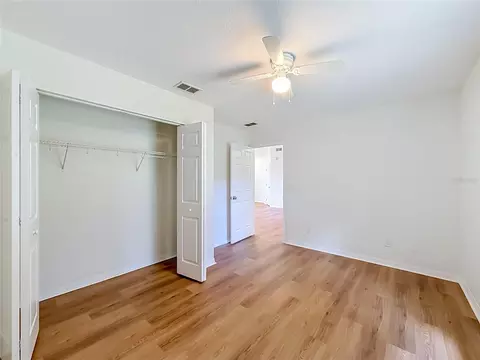 Bedroom - 7946 Juniper Rd, Ocala, FL 34480 photo 3 of 6