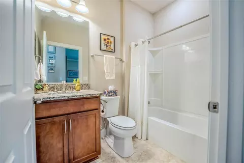 Bath - 9174 SW 65th Loop, Ocala, FL 34481 photo 1 of 4