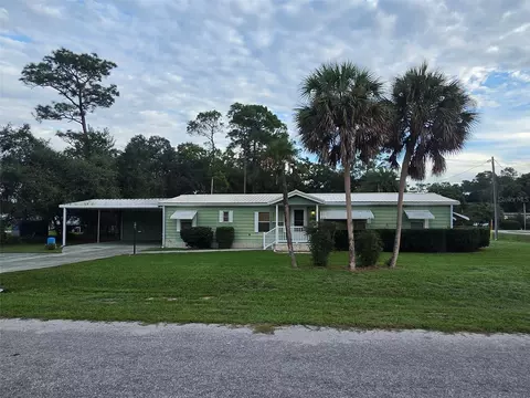 17355 SE 21st St, Silver Springs, FL 34488