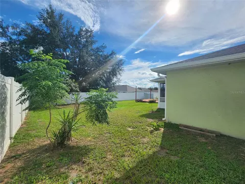 Exterior - 24 Dogwood Drive Loop, Ocala, FL 34472 photo 11 of 13