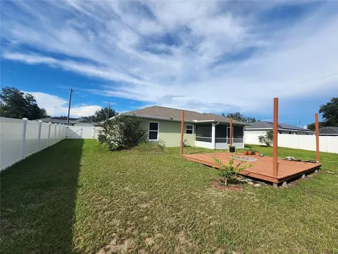 Exterior - 24 Dogwood Drive Loop, Ocala, FL 34472 photo 10 of 13