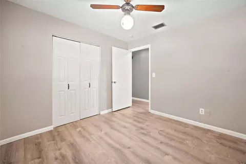 Bedroom - 3807 SE 8th St, Ocala, FL 34471 photo 3 of 4