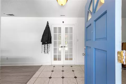 Entry Way - 2130 NE 10th St, Ocala, FL 34470 photo 1 of 4
