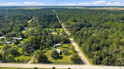 View/Area - 971 NE 134th Ct, Williston, FL 32696 photo 4 of 5