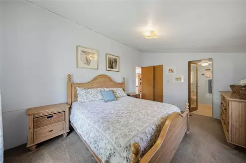 Bedroom - 971 NE 134th Ct, Williston, FL 32696 photo 2 of 2