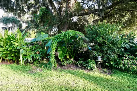 Exterior - 11690 NW 160th St, Reddick, FL 32686 photo 10 of 22