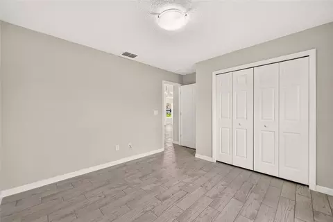 Bedroom - 7166 Hemlock Rd, Ocala, FL 34472 photo 4 of 7