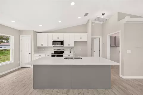 Kitchen - 7166 Hemlock Rd, Ocala, FL 34472 photo 2 of 4