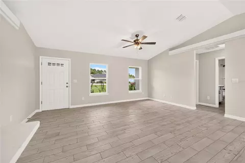 Living - 7166 Hemlock Rd, Ocala, FL 34472 photo 5 of 9