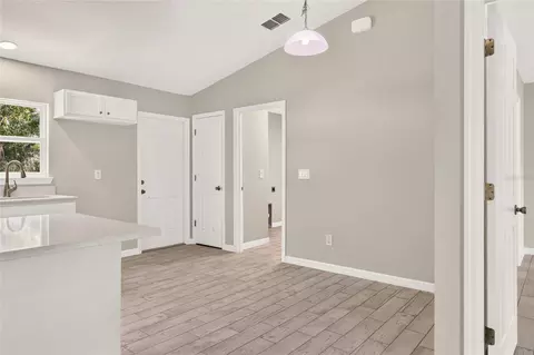 Entry Way - 85 Olive Rd, Ocala, FL 34472 photo 4 of 6