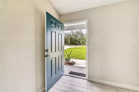 Entry Way - 85 Olive Rd, Ocala, FL 34472 photo 2 of 6