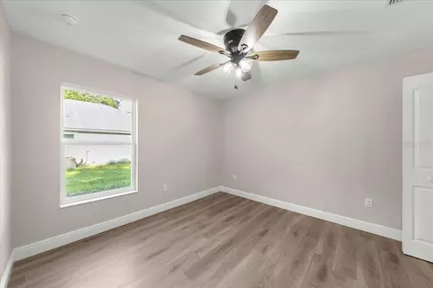 Bedroom - 15631 NE 14th Pl, Williston, FL 32696 photo 7 of 8