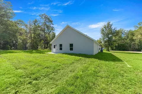 Exterior - 15631 NE 14th Pl, Williston, FL 32696 photo 3 of 4