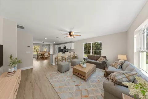 Living - 1570 NE 152nd Ct, Williston, FL 32696 photo 1 of 5